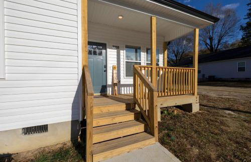 5 Min to Elon - 7 Min to Downtown - Washer and Dryer - Foto 69