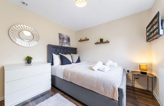Stunning Double Bed Room In Isleworth TW7 - Foto 2