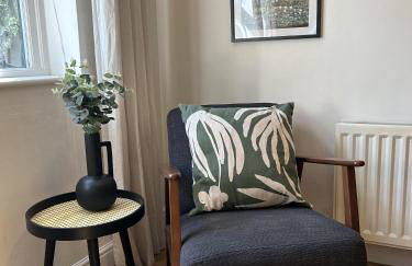 Serene Retreat Sleeps 6 with Garden - Foto 14