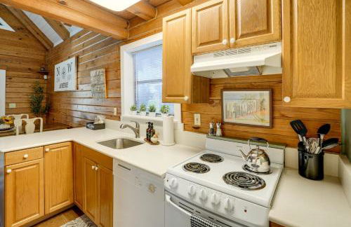 Lake Okeechobee Dockside Cabin with Pool Access - Foto 9