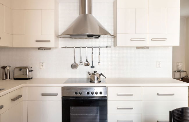 2ndhomes Deluxe 2BR Apt w Sauna&Balcony - Foto 13