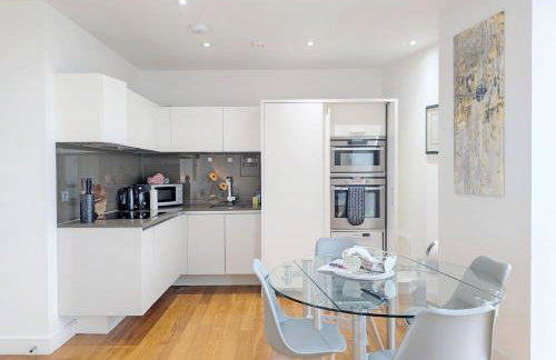 Victorious Apartment- 2 Bedroom Luxe - Foto 16