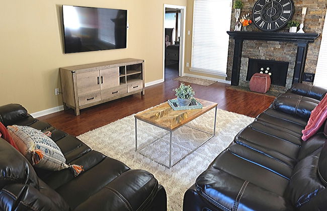 6Bdrm 3.5Bath 14Beds - 2 Story Houston - Foto 14