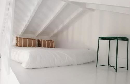 T0 com mezanino à beira-mar - Photo 4