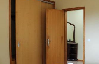 Waterfall House - Photo 21