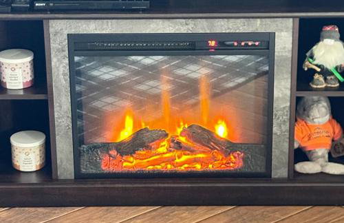 Private 2 Bedroom Lofted Garage Getaway - Foto 22