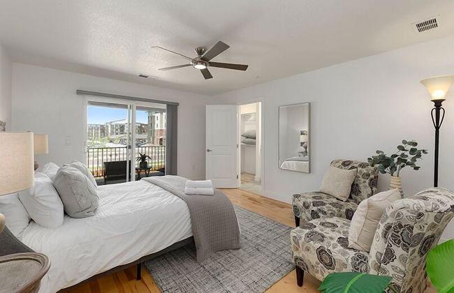 Gorgeous Townhome Steps From the Brewery District! - Foto 6