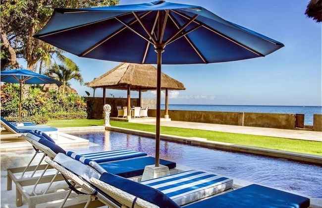 The Beach Front Villas - North Bali - Photo 16
