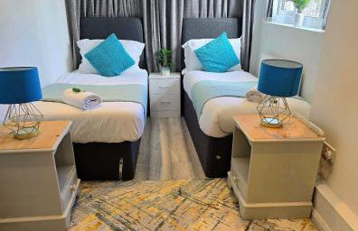 Large House, Home for Contractors- Park Free - Foto 9