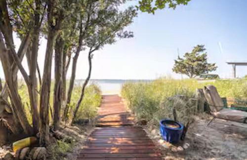 Chill Fire Island Beachfront Cottage with Amazing Bay and Sunset Views, Perfect Location in Fair Harbor - Foto 38