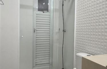 Bom retiro · 6 km Aeroporto/ 1 km do Shopping Garten/2km Square - Photo 42