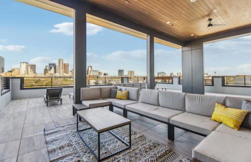 Trendy 1BR w 10ft Ceilings FREE Parking Pet Friendly - Foto 54