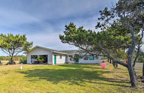 Pet-Friendly Ocean Park Home with Decks and View! - Foto 39