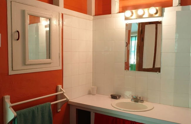 Retreat Plantation House - Photo 17