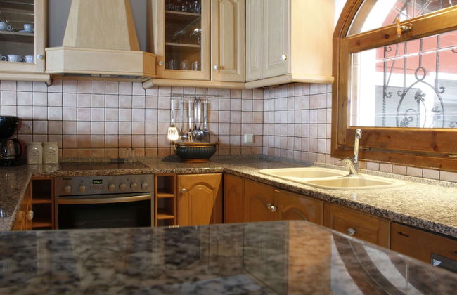 Villa in Corfu With Pool Near Gialos Beach - Photo 14