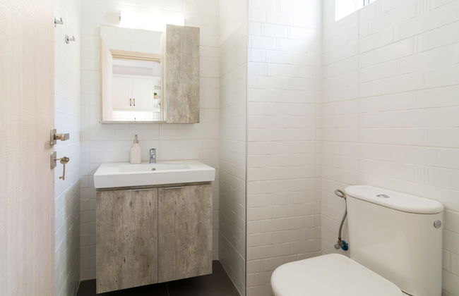 Anesis Family Villas - Photo 42