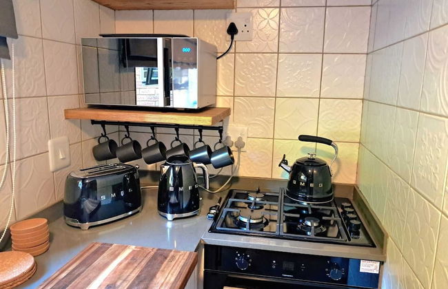 Hornbill Family Suites - Photo 37