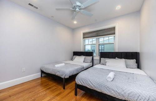 NEW -Entire Place-Laundry In Unit -Family Friendly - Foto 16