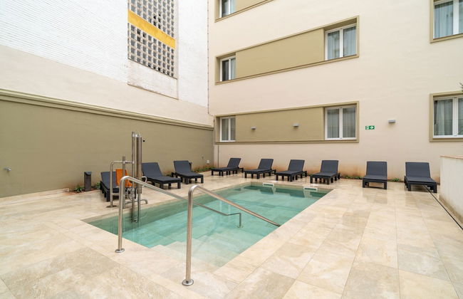 Limehome Sevilla Ronda de Capuchinos - Photo 60