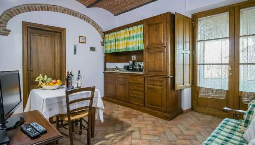 Lake View Apartment In Umbria - Photo 4