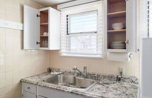 This little house close to hospital,downtown & CFD - Foto 11