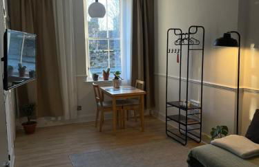 Cozy flat in the heart of Leith - Foto 1