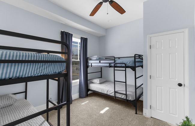 Near The Airport East Lake Craftsman - Foto 8