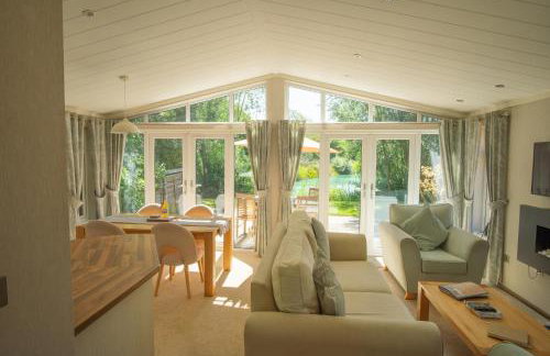 Welhams Meadow Holiday Lodges - Foto 25