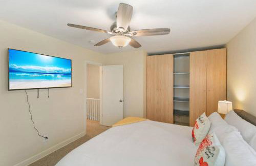 Downtown Libertyville Duplex Near Naval Base - Foto 10