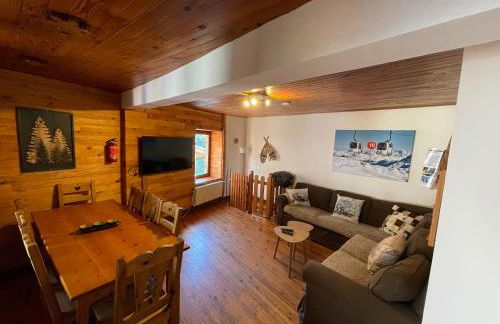 LE BLIZZARD Bel appartement avec grande terrasse dans vieille ferme de montagne rénovée - Foto 1