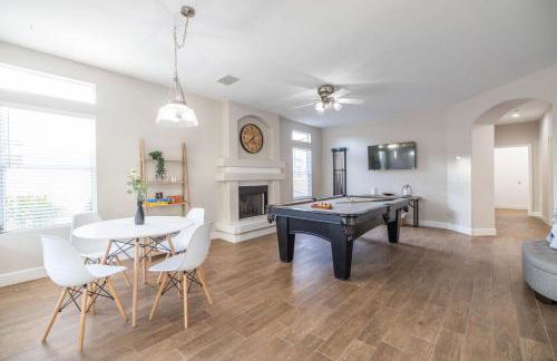 Gilbert Douglas - Foto 16