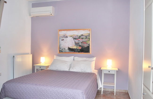 Chrysiida Luxury Suites - Photo 12