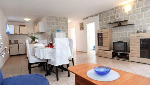 Apartment Meri - Two Bedroom Apartment with Balcony - Foto 2