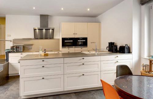 Vierseitenhof mit Pool - Photo 13