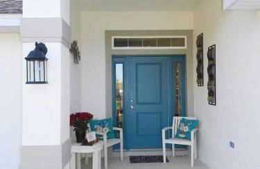 Modern 4BR Home with Wi-Fi & Garage Games - Foto 2