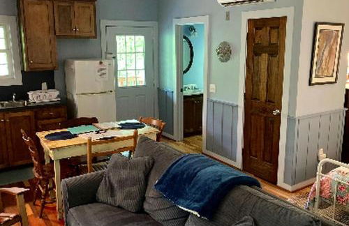 Family-Friendly Cabin with Private Hot Tub near Charlotte, North Carolina - Foto 2