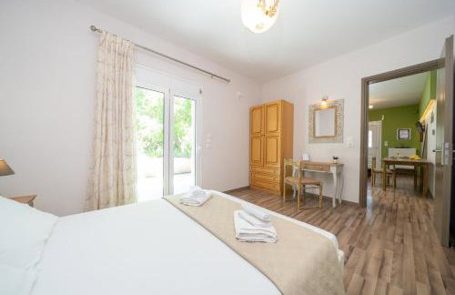 Orchid Garden Apartment - Photo 17