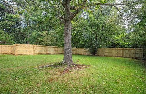 Family & Dog Friendly 4BD-3BA in Stone Mountain - Foto 29