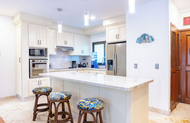 Paseo del Sol Condohotel by Bric - Photo 33