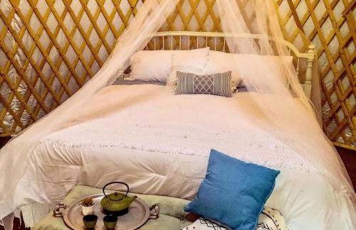 Charming Yurt Rental Nestled in the Forest near Friendsville, Maryland - Foto 9