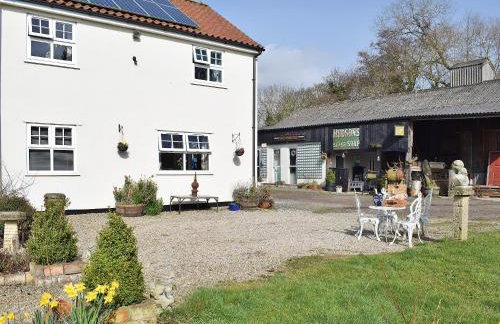 Seventh Heaven - Photo 1