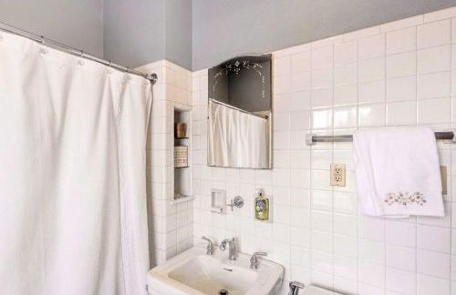 Historic Brookfield Farm Home about 14 Mi to Milwaukee - Foto 21