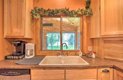 Spacious Lakefront Home with Patio and Boat Dock! - Foto 12