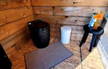 Off-Grid Cabin Nestled Among Nature with Lovely Landscape Views in Maine - Foto 31