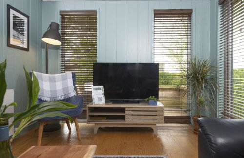 Blackbird Lodge, Strawberryfield Park - Free Parking, Hot tub, pets allowed - Photo 20