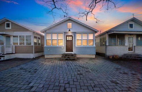 Cozy 3-BR Retreat, Four Blocks to Beach & Boardwalk home - Foto 1