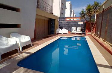 Lisbon South Bank Charming Pool Duplex & Garden BBK - Foto 47