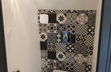 Charmante maison de famille près de Lyon - Foto 21