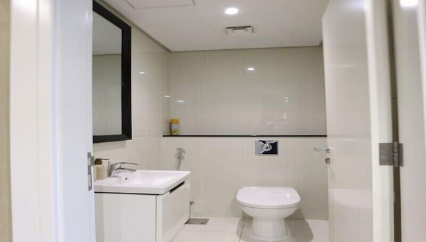 Cozy 1BR Buisness bay Damac Cour Jardin - Foto 5, Baño