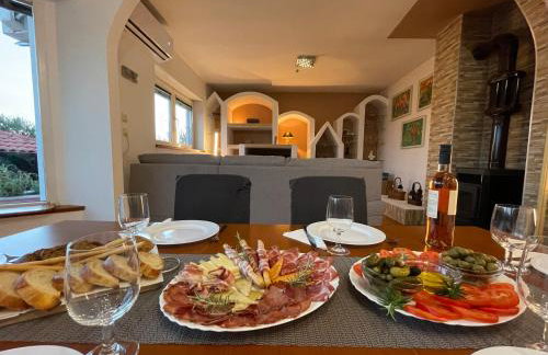 Kuća za odmor ALFIS - Jezera - Photo 22